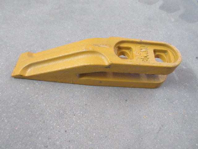 Зуб центральный  ковша ZL50G2-11100-1